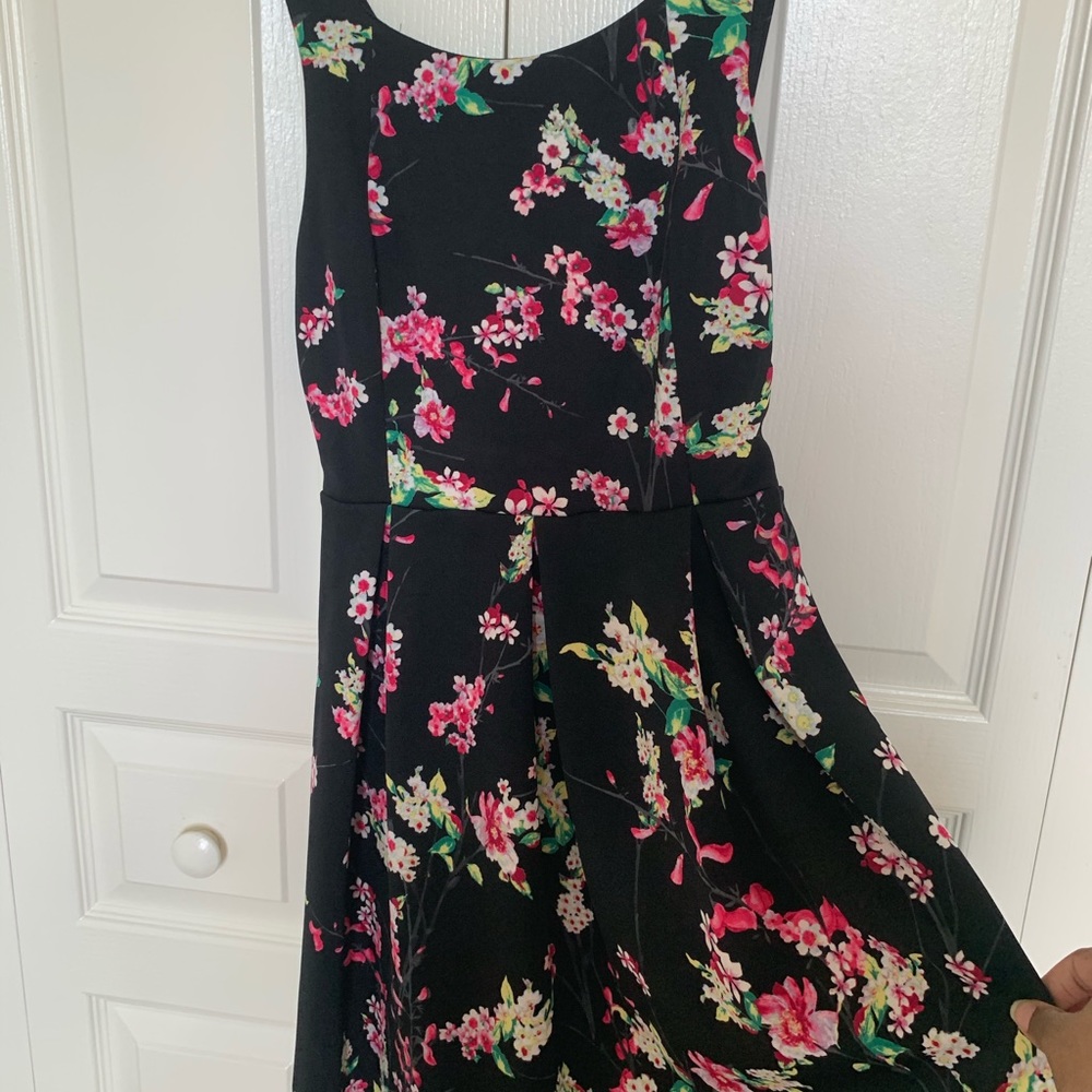Express Cherry Blossom Dress with Cutout &Pockets